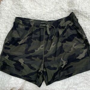 Old Navy Breathe On Shorts Camo
